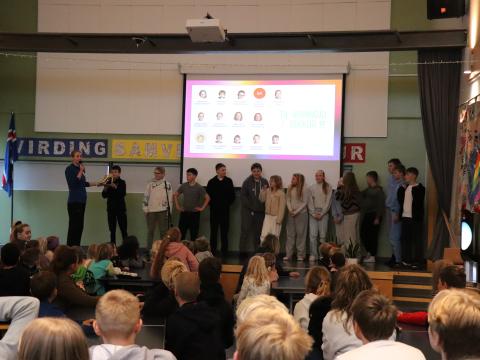 7th grade won the "golden shoe" for the "walk to school" campaign