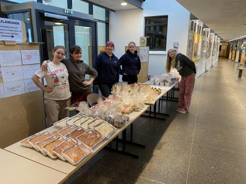 Cake sale at Klébergsskóli 2025
