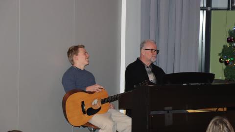 Jólasöngur-Arngrímur afmæli